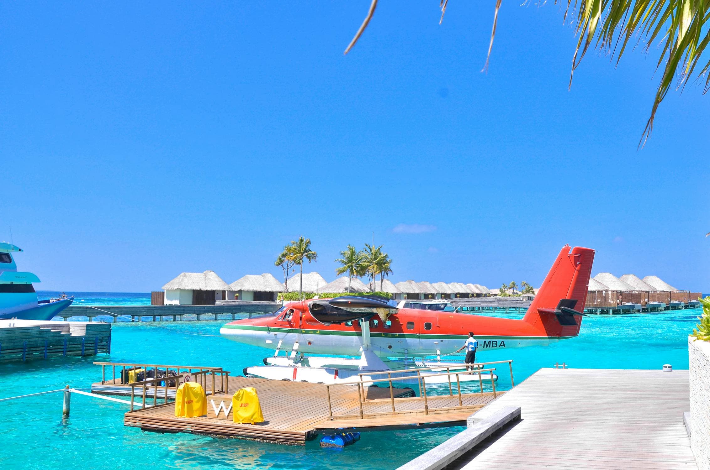 Hawaii Honeymoon Packages 2026: 4 Islands Compared, Real Prices ($3,000–$20,000)