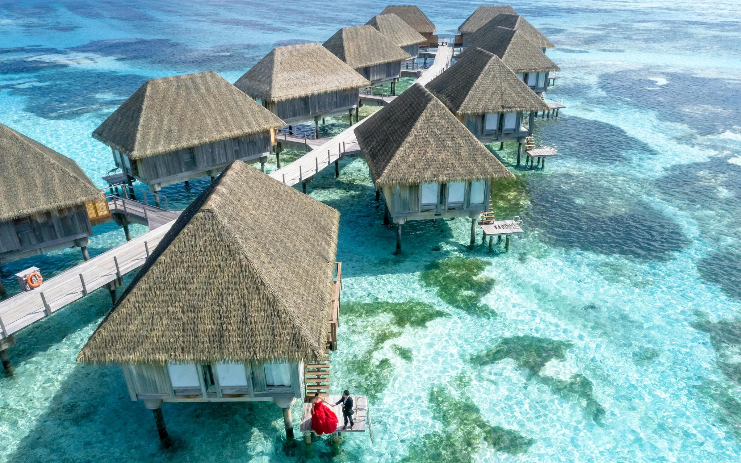 Maldives Honeymoon Packages 2026: Real Prices ($1,800–$35,000) by Tier & Best Deals