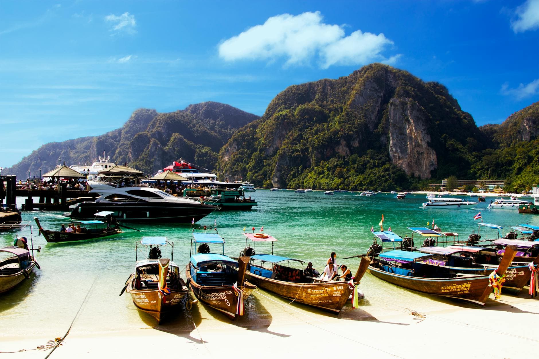 Thailand vs Bali: The Ultimate Southeast Asia Honeymoon Showdown (2026)